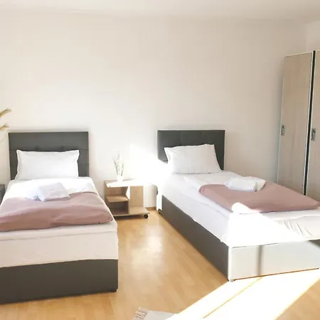 Apartment Sunnyhome Monteurwohnungen Und In