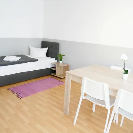 Apartment Sunnyhome Monteurwohnungen Und In Schwandorf in Bayern