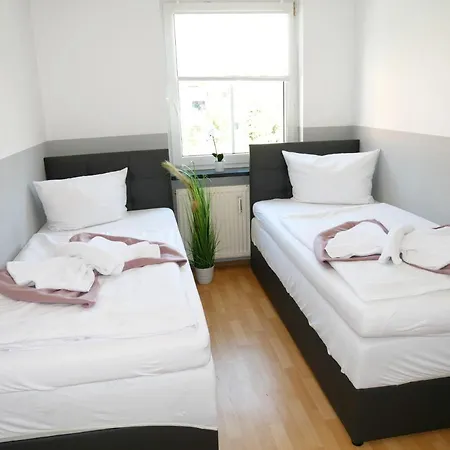 Sunnyhome Monteurwohnungen Und In Apartment Schwandorf in Bayern