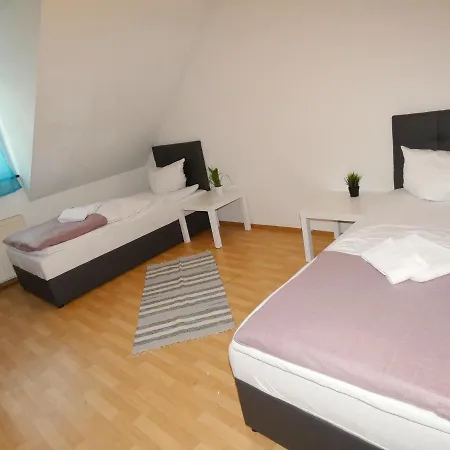 Apartment Sunnyhome Monteurwohnungen Und In